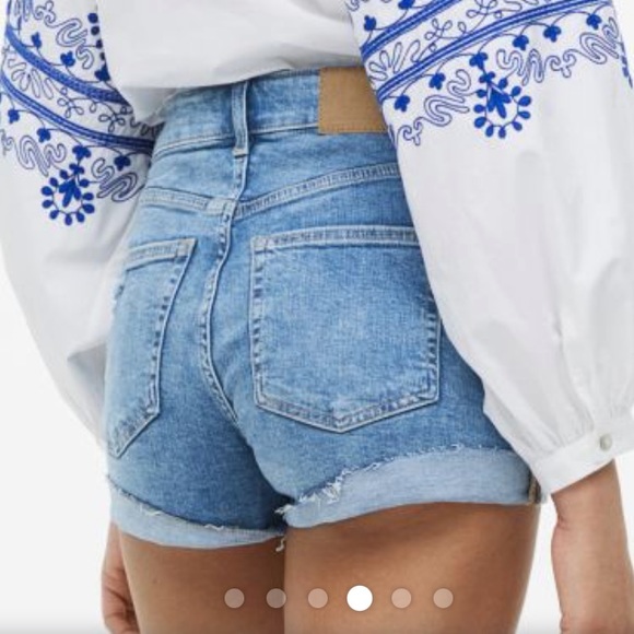 Denim Shorts size 8 - Picture 3 of 12